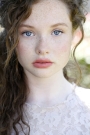 Zoe Colletti Film ve Dizileri