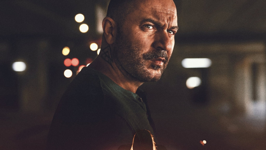Hit & Run 1. Sezon 8. Bölüm izle