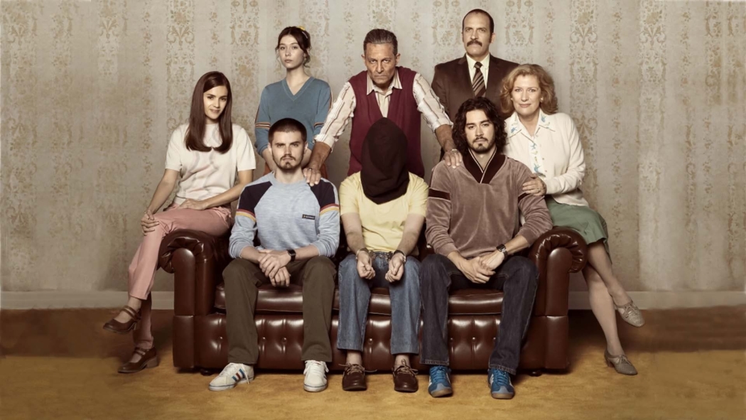 The Secret of the Greco Family 1. Sezon 1. Bölüm izle